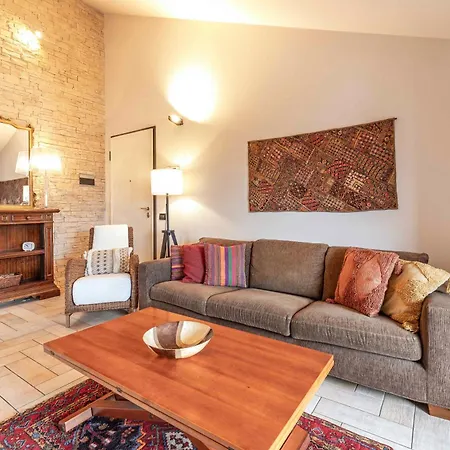 Апартаменты Domus Ghirada Terrace *