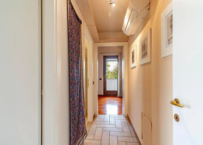 公寓 Domus Ghirada Terrace *